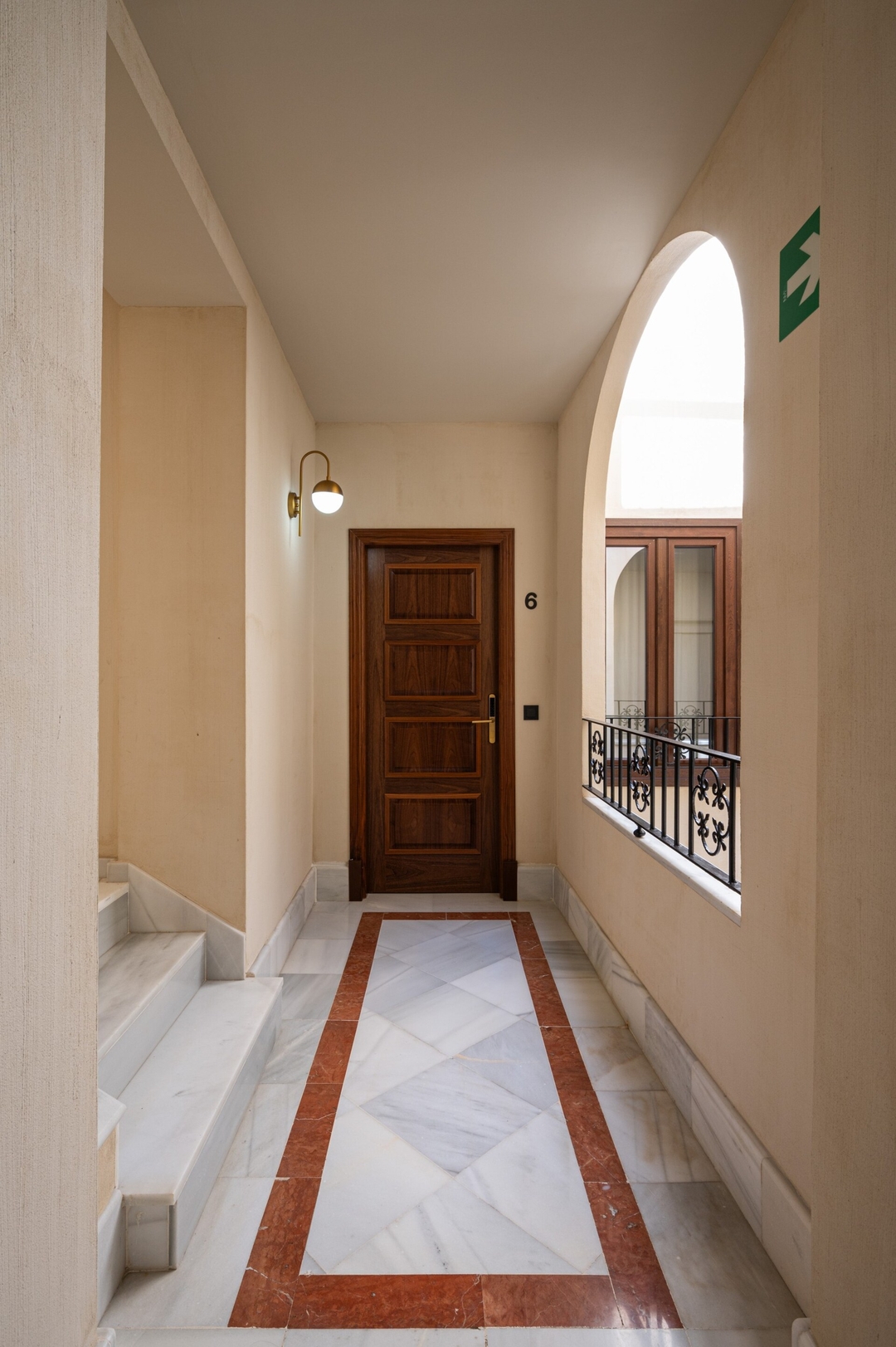 Luxurious 1 bedroom apartment in the center 67 Templa Stays