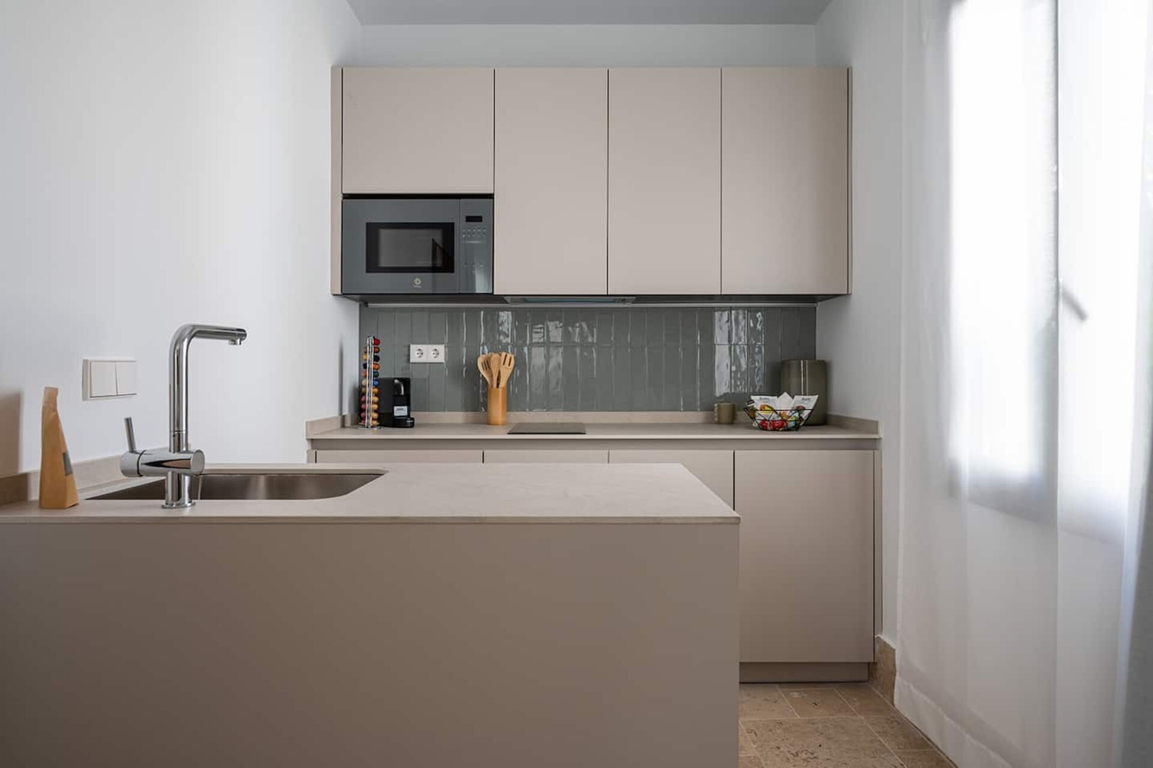 Nuevo! Premium Suites - Arcos de Medina 201 9 Templa Stays