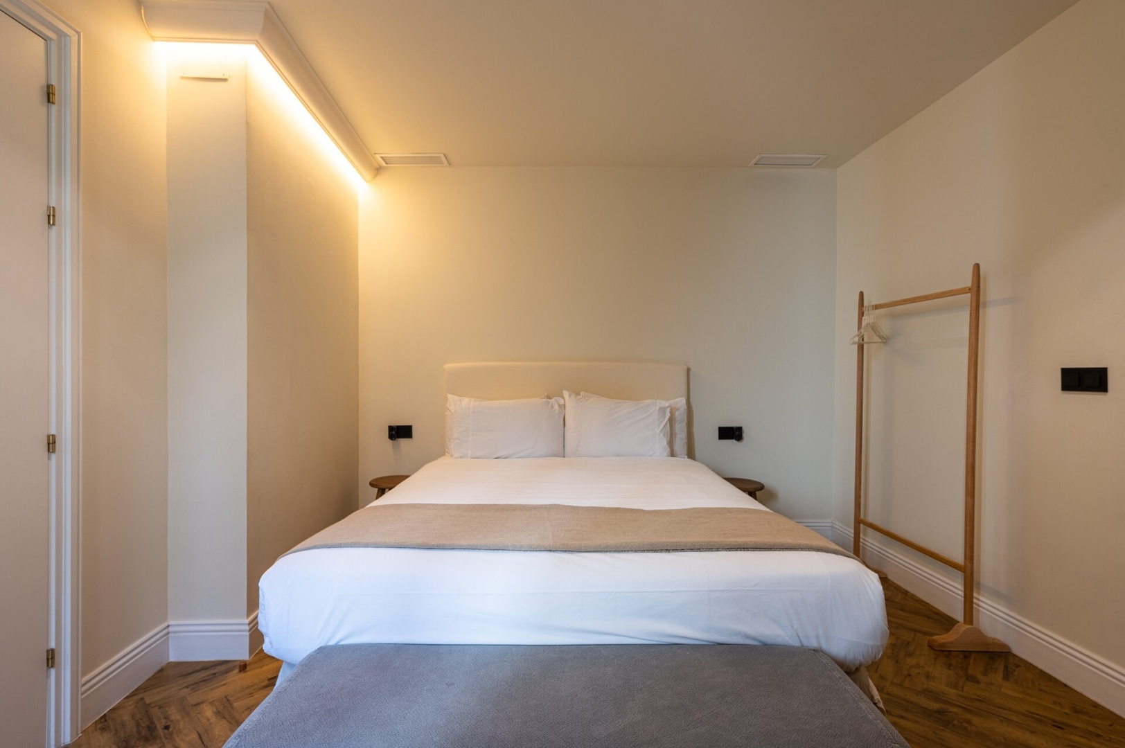 Luxurious 2 bedroom apartment in the center 35 Templa Stays