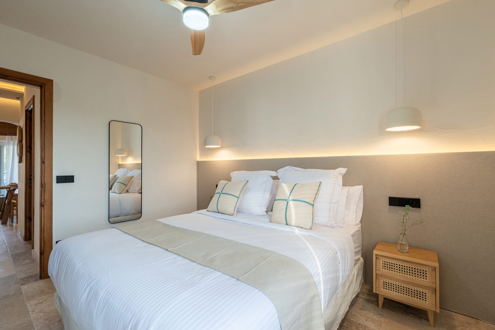 20- Luxury Taupé Apartments 6 Templa Stays