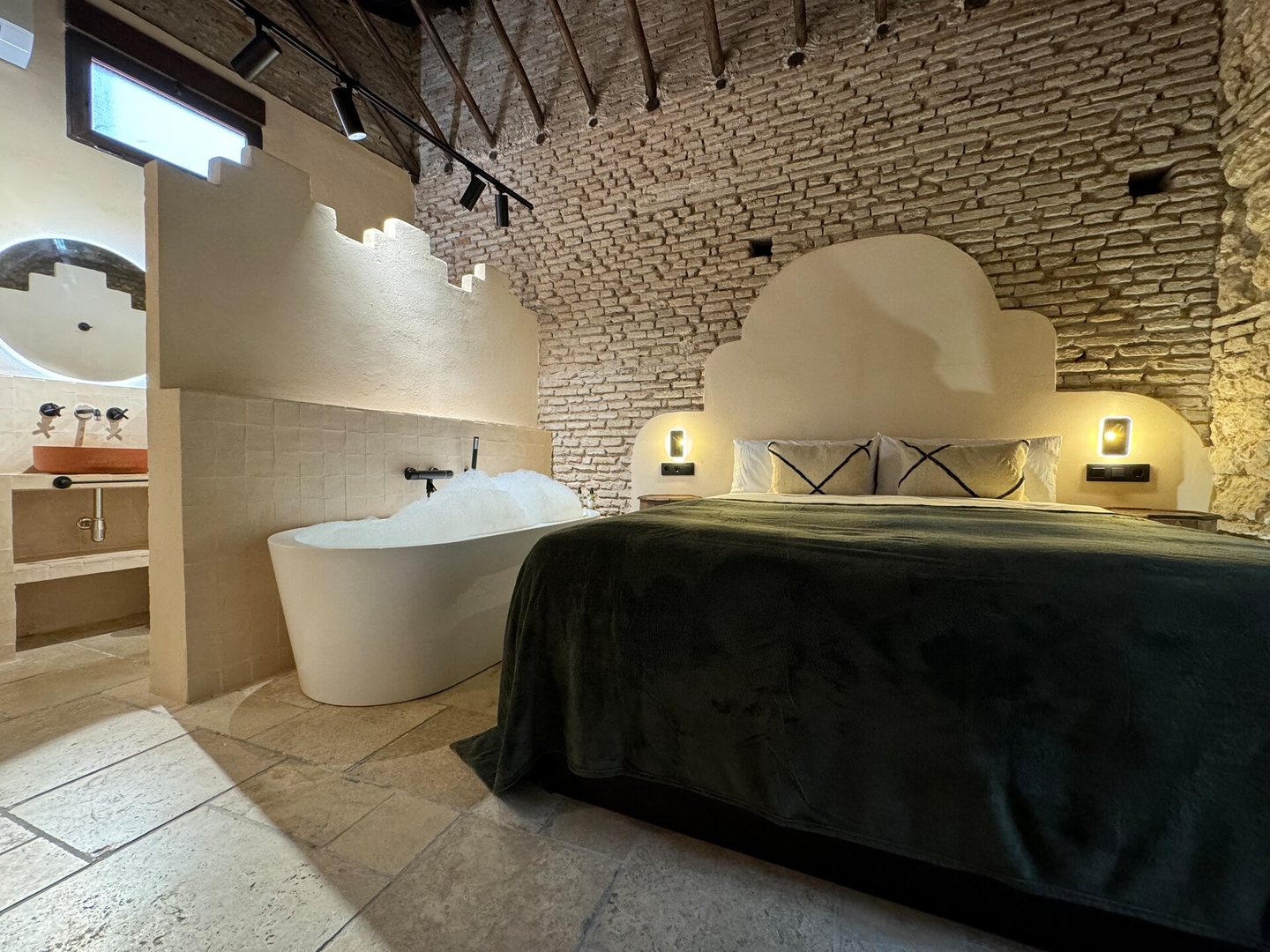 Apartamentos Nazarí - Emir 28 Templa Stays