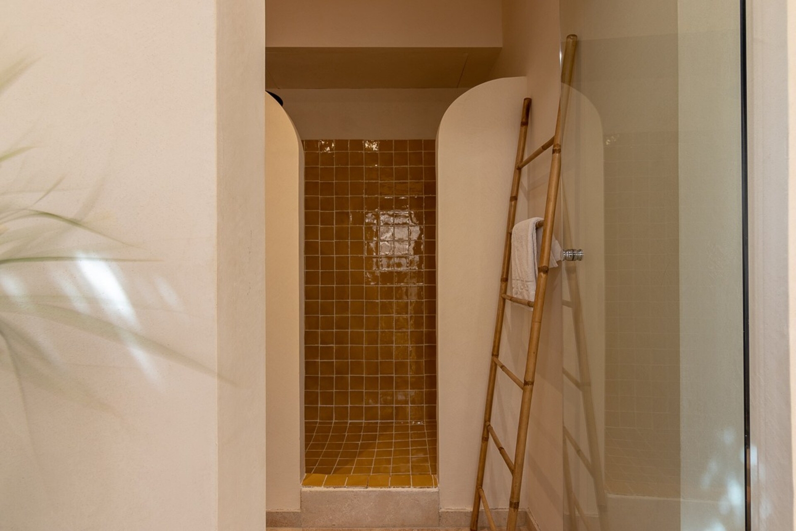 ZARÍ Apartamentos  - Arabes 10 Templa Stays