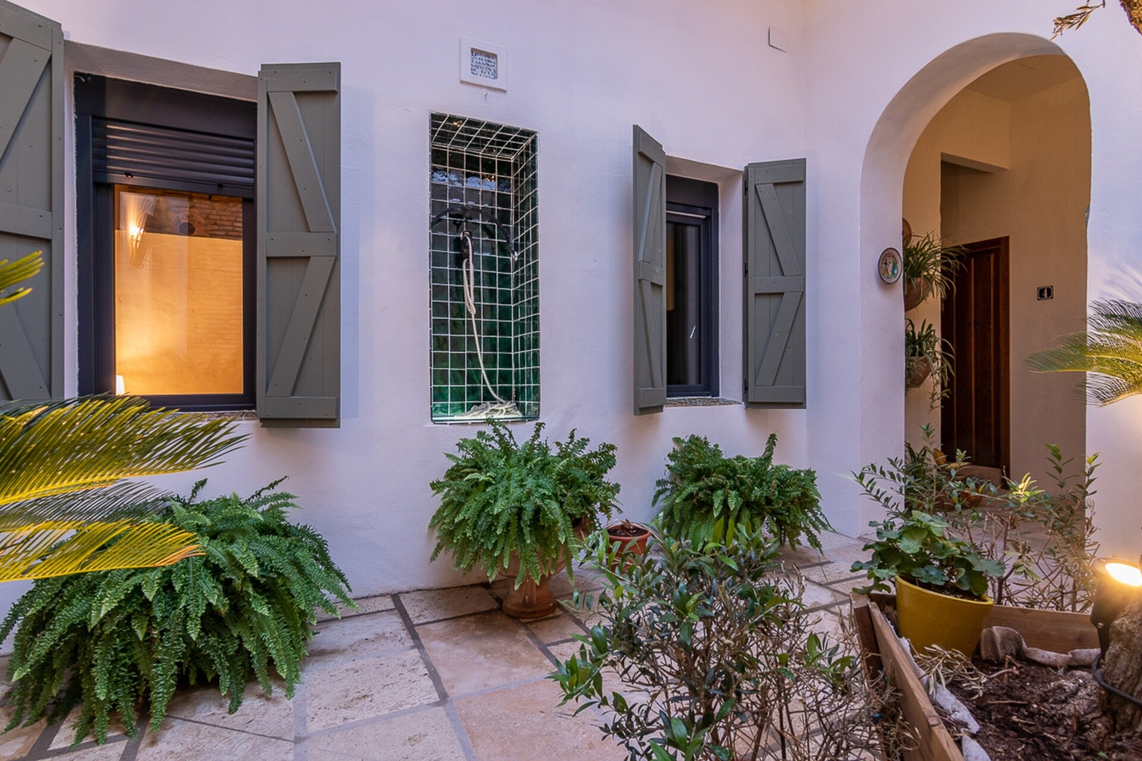 ZARÍ Apartamentos - Pasadizo 22 Templa Stays