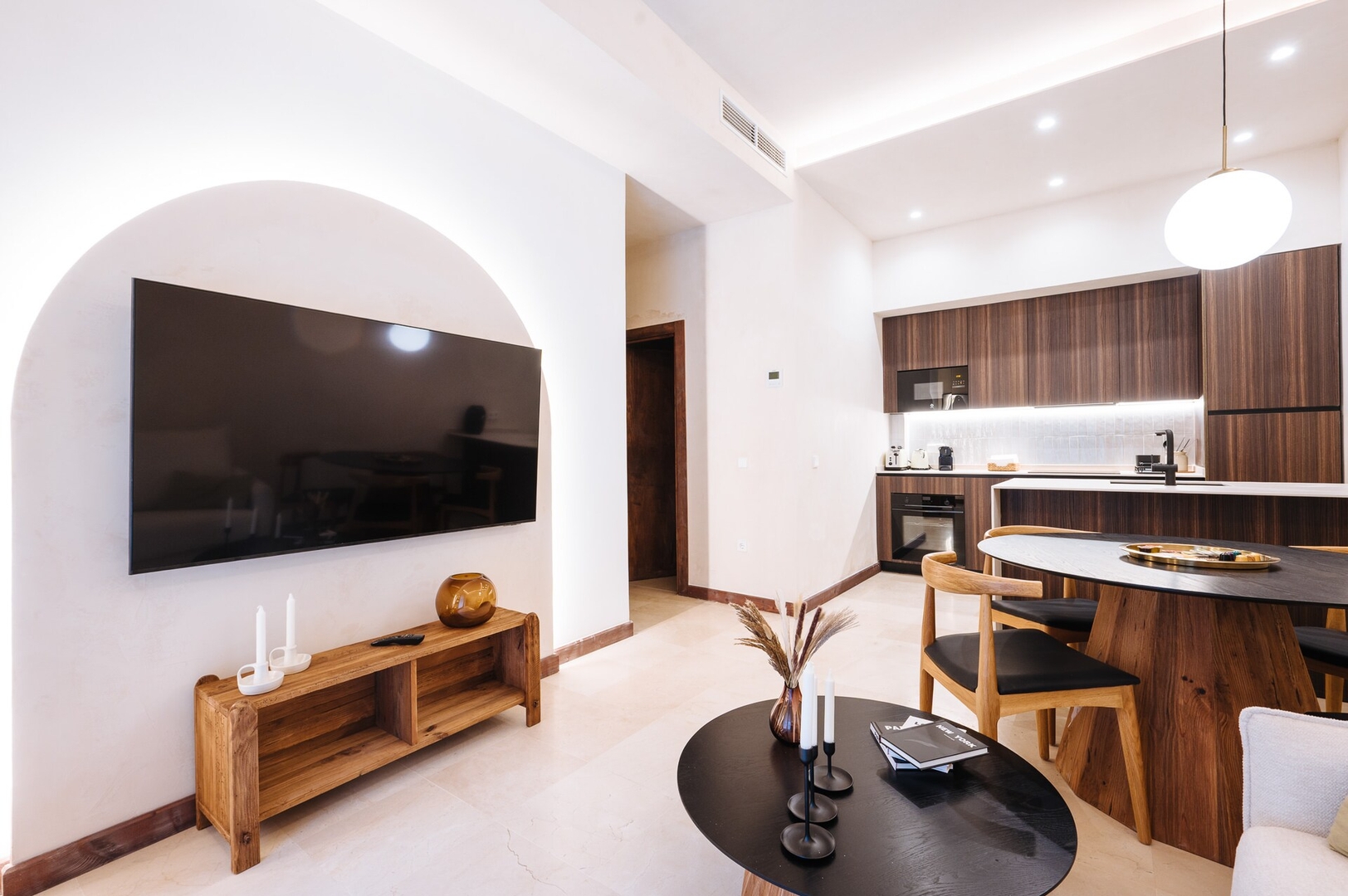 Luxurious apartment in the city. La Vistosona 1 Templa Stays