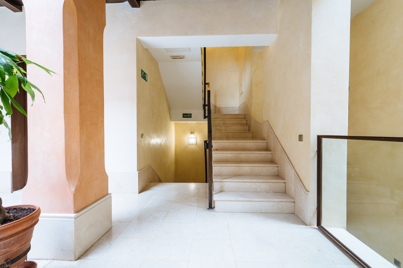 Luxurious apartment in the city. La Vistosona 11 Templa Stays