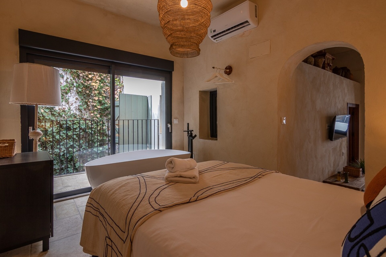 New!  Luxury apartment Piedra 26 Templa Stays
