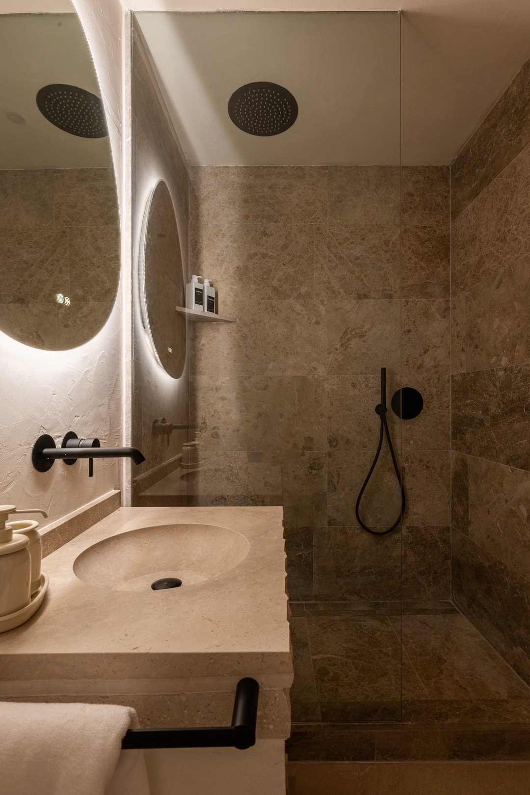 15- New! apt 4px 17 Templa Stays