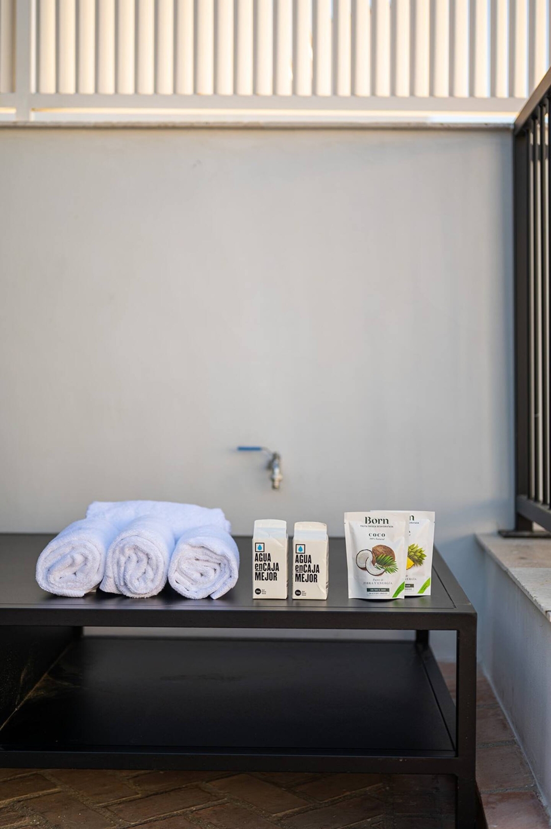 Nuevo! Apt con Patio Privado para 8 pax 92 Templa Stays