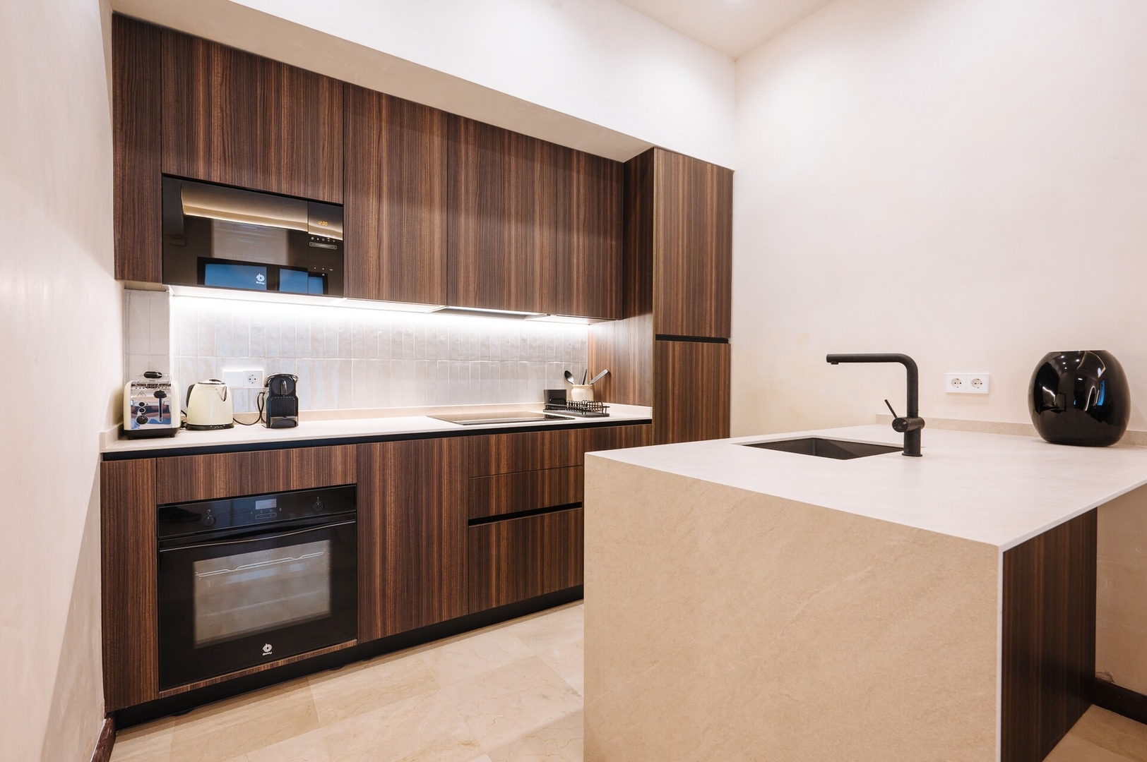 Luxurious apartment in the city. La Vistosona 13 Templa Stays