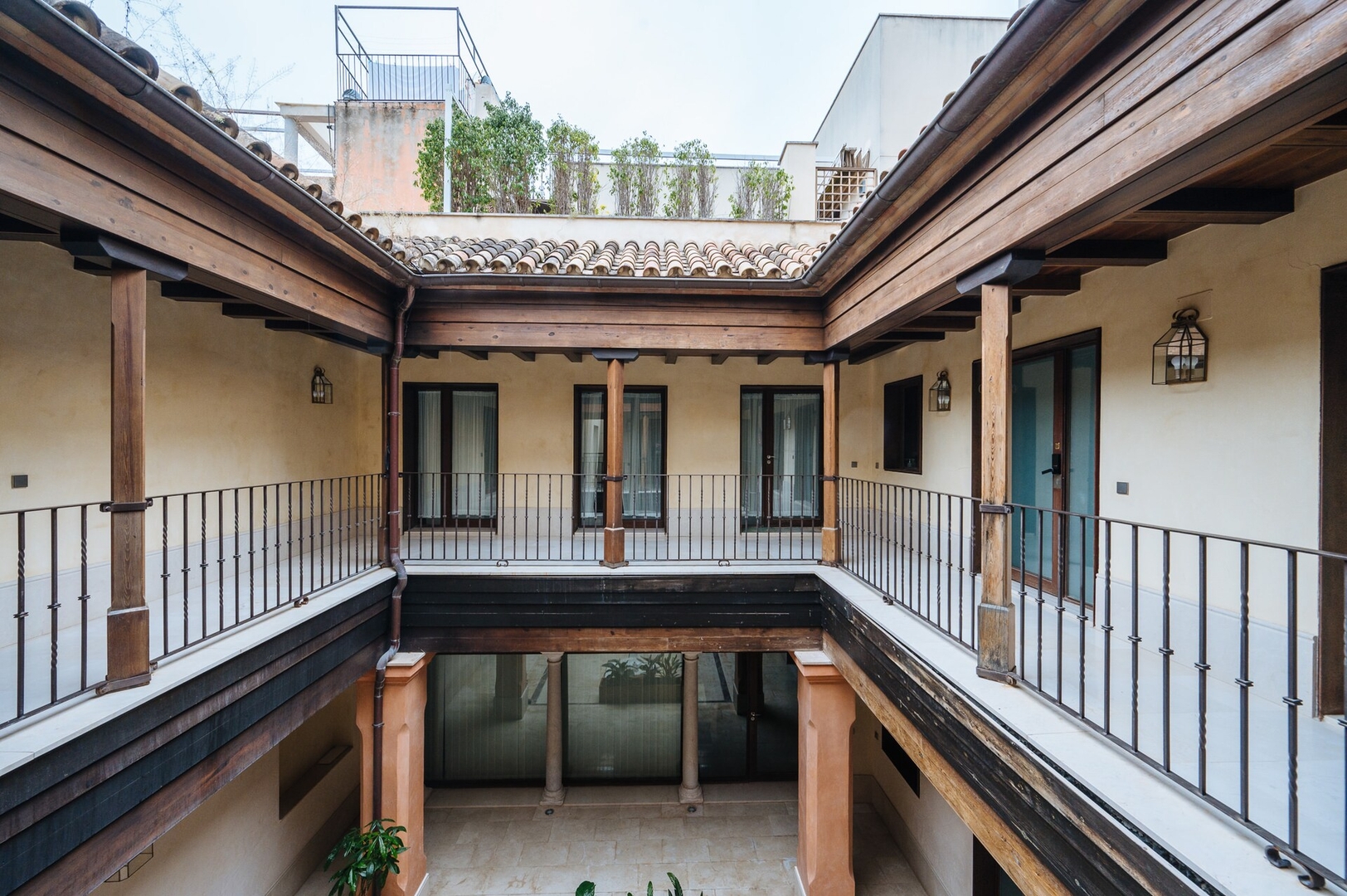 Luxurious apartment in the city. La Vistosona 10 Templa Stays