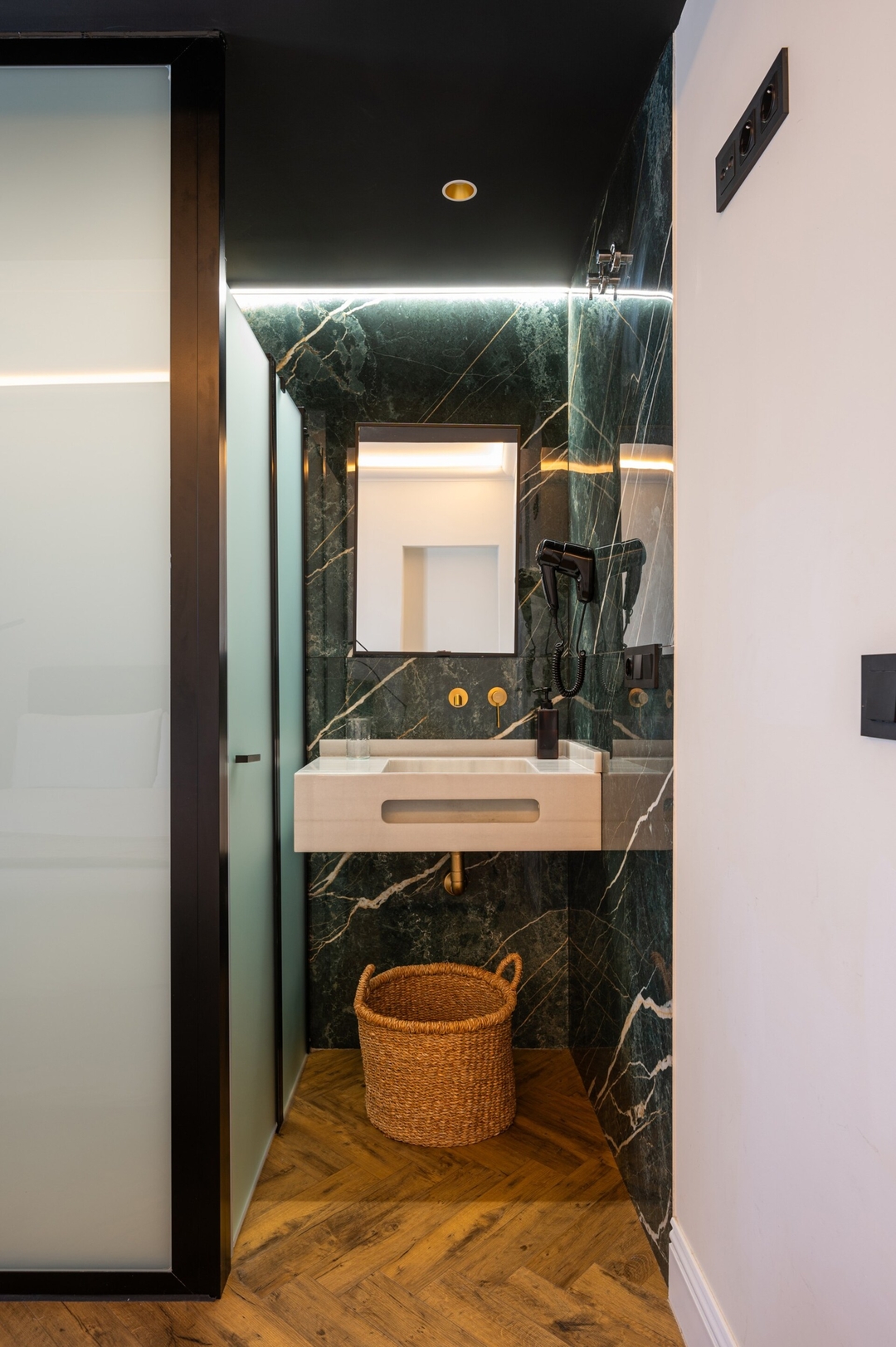 Luxurious 2 bedroom apartment in the center 20 Templa Stays