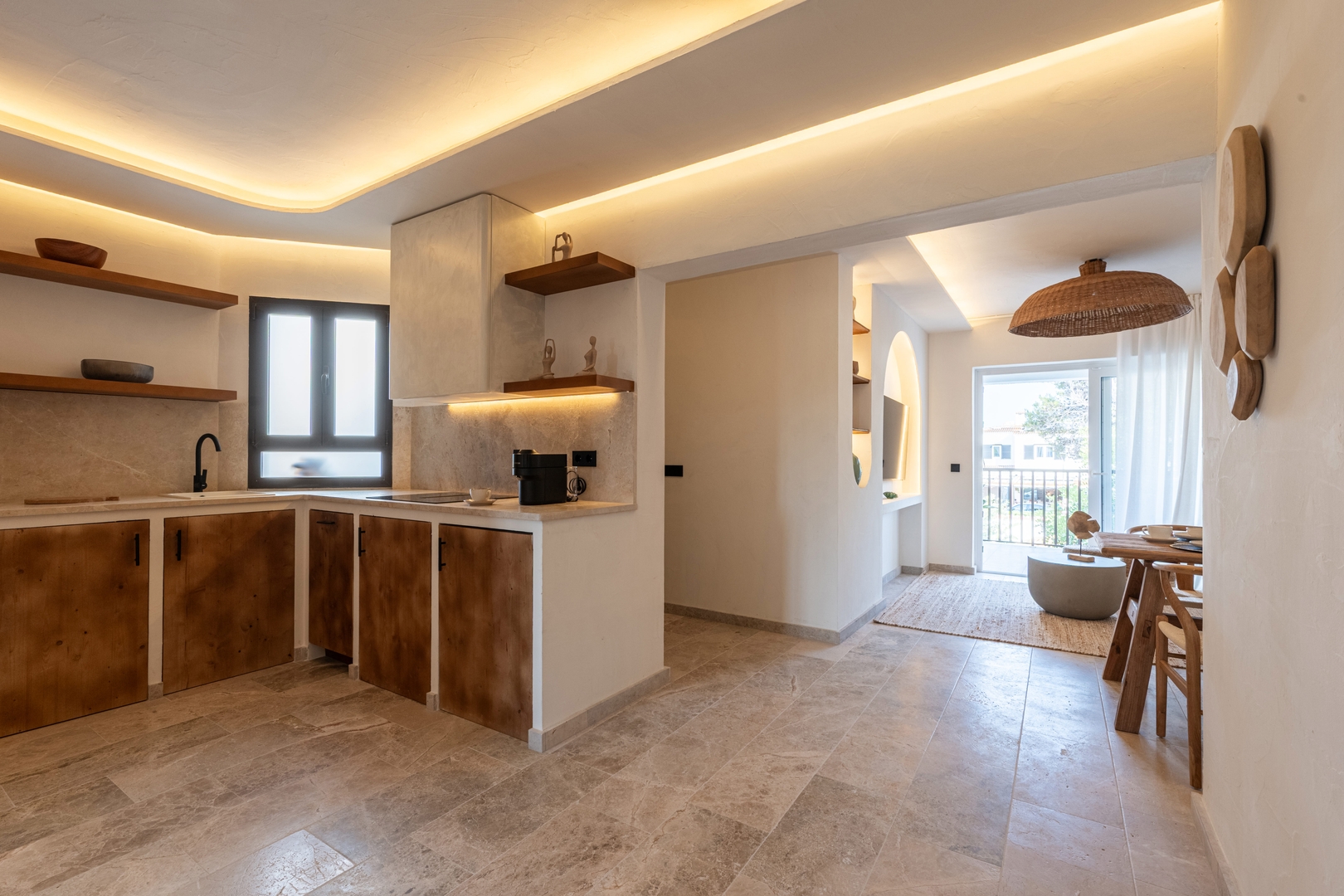 20- Luxury Taupé Apartments Templa Stays