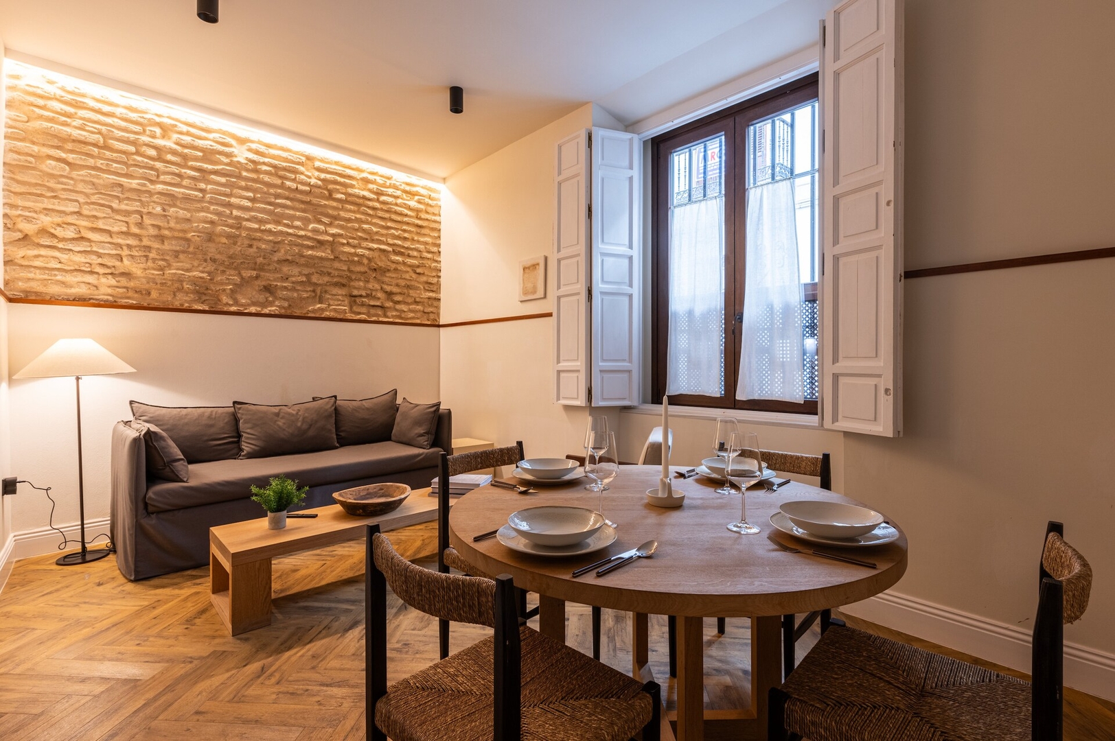 Premium apartment in the heart of Sevilla Templa Stays