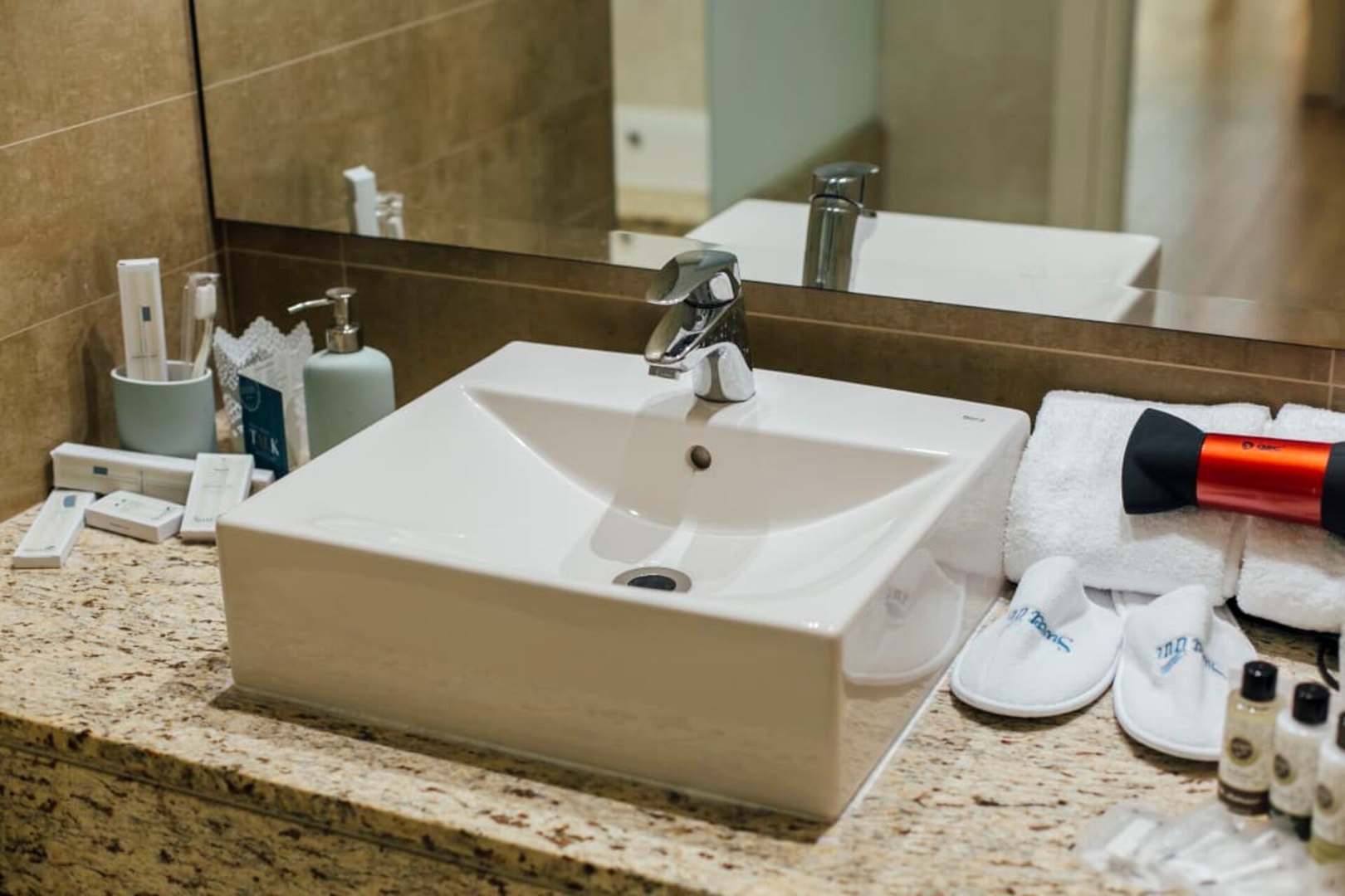 Impresionante y exclusivo patio interior 2BR. 20 Templa Stays