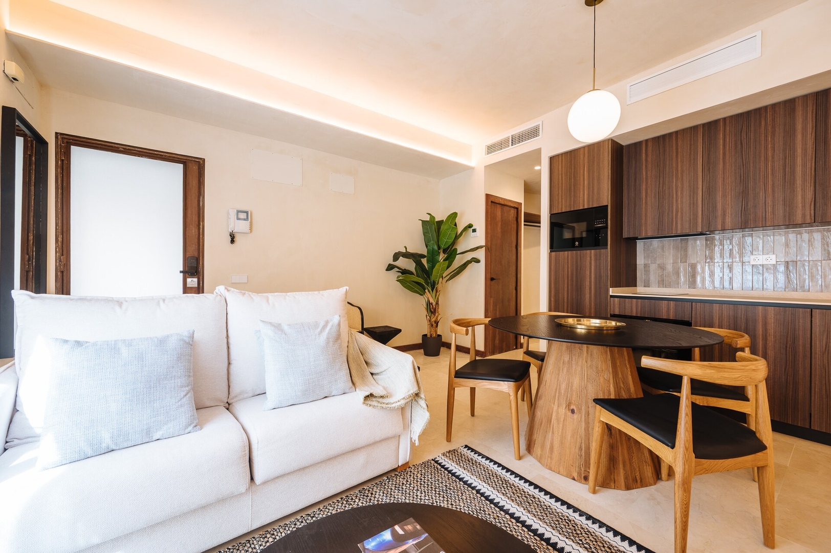 Luxurious apartment in the centre. La Vistosona. 1 Templa Stays
