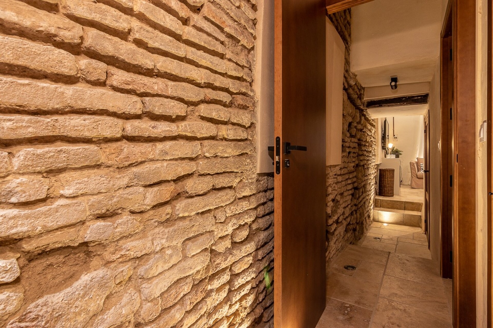 ZARÍ Apartamentos - Pasadizo 16 Templa Stays