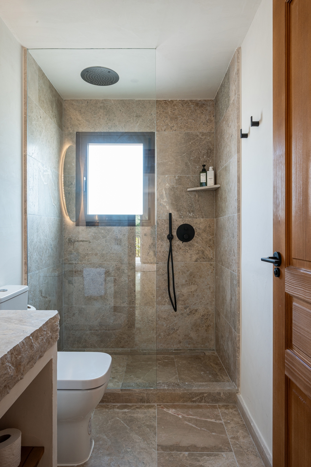 16- New! Netflix & Sauna 23 Templa Stays