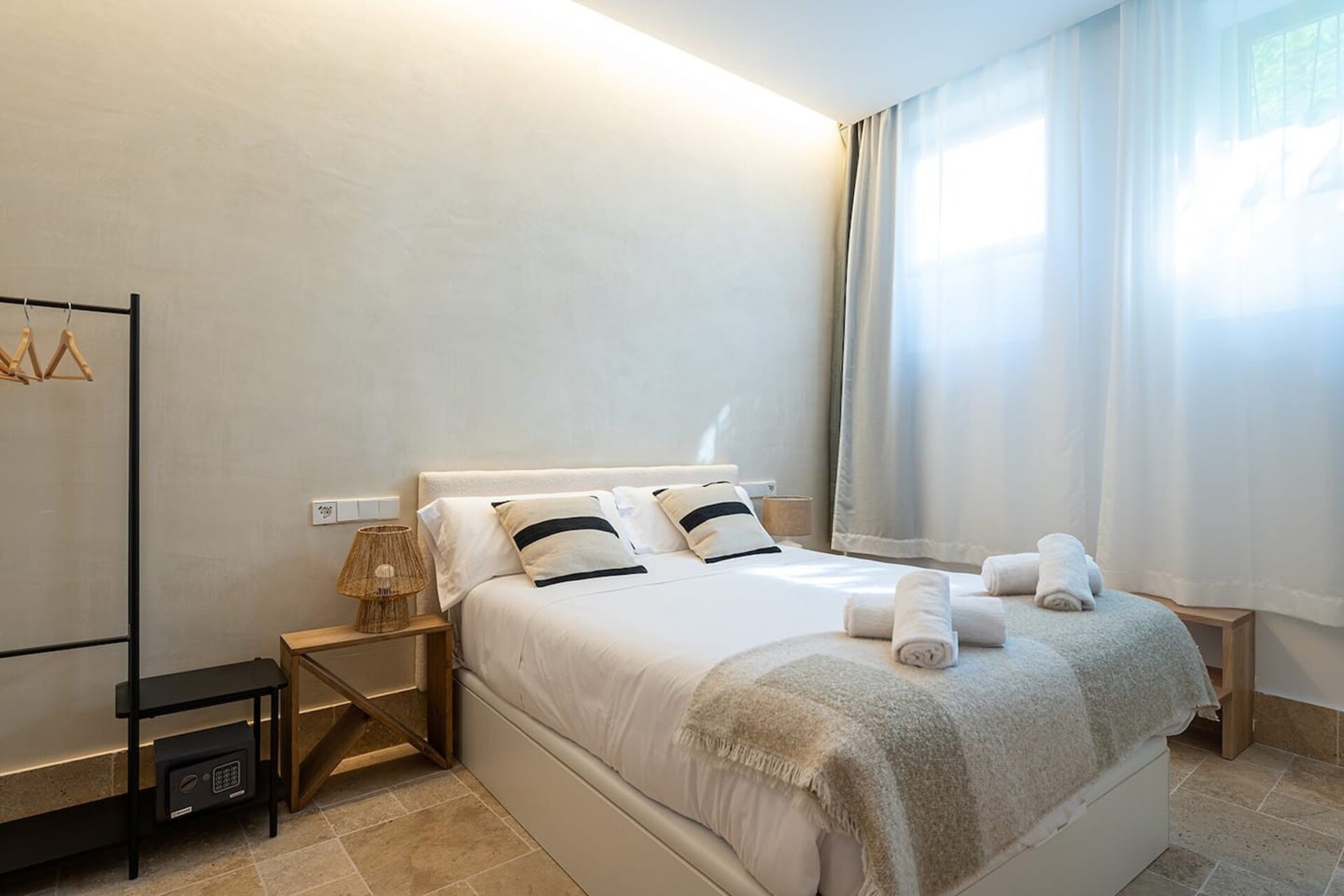 Nuevo! Apt con Patio Privado para 8 pax 5 Templa Stays