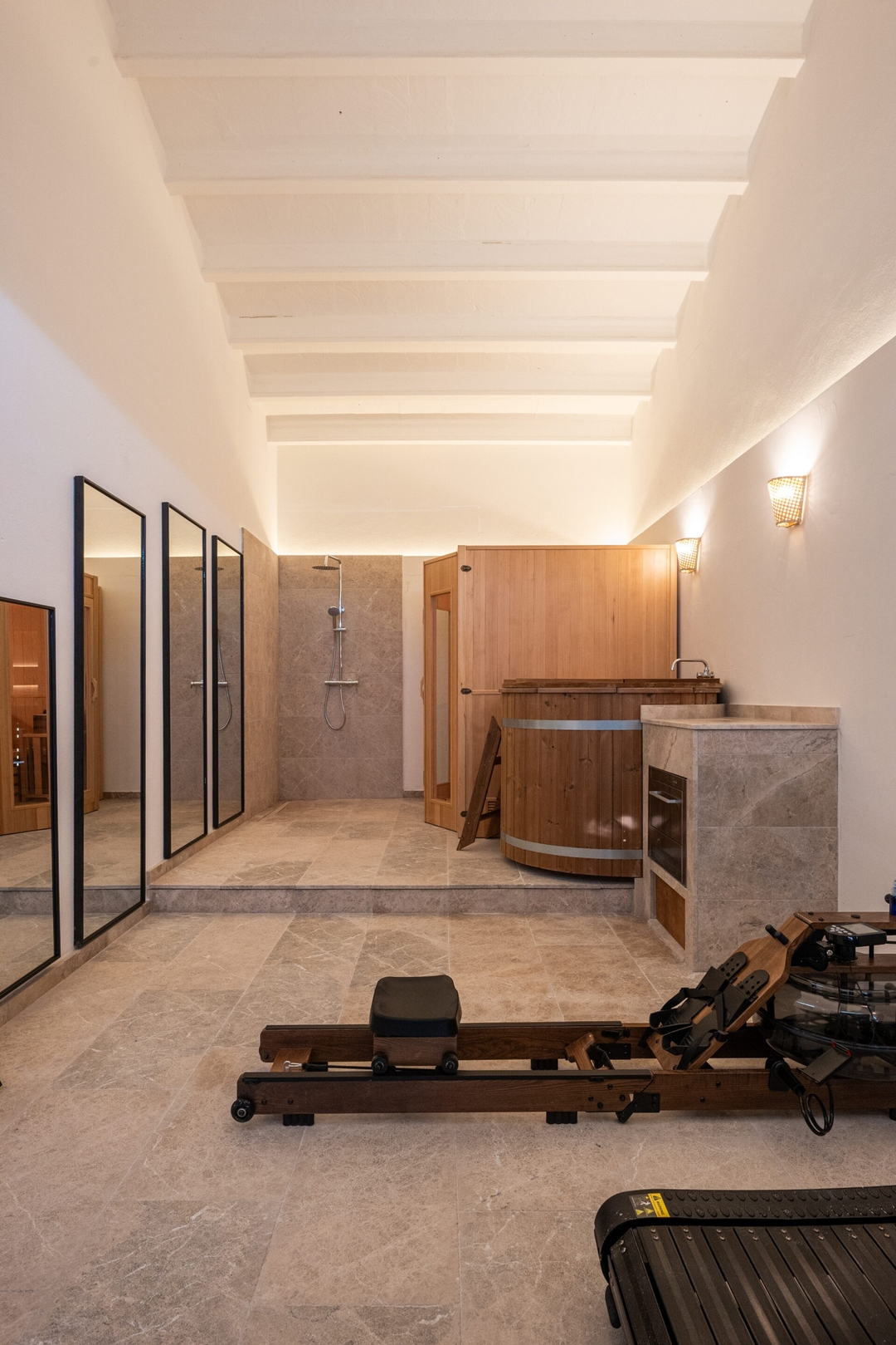 12- lux apt near beach 15 Templa Stays