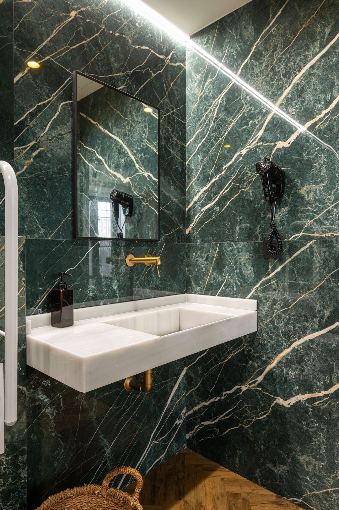 Premium Studio in the heart of Sevilla 21 Templa Stays