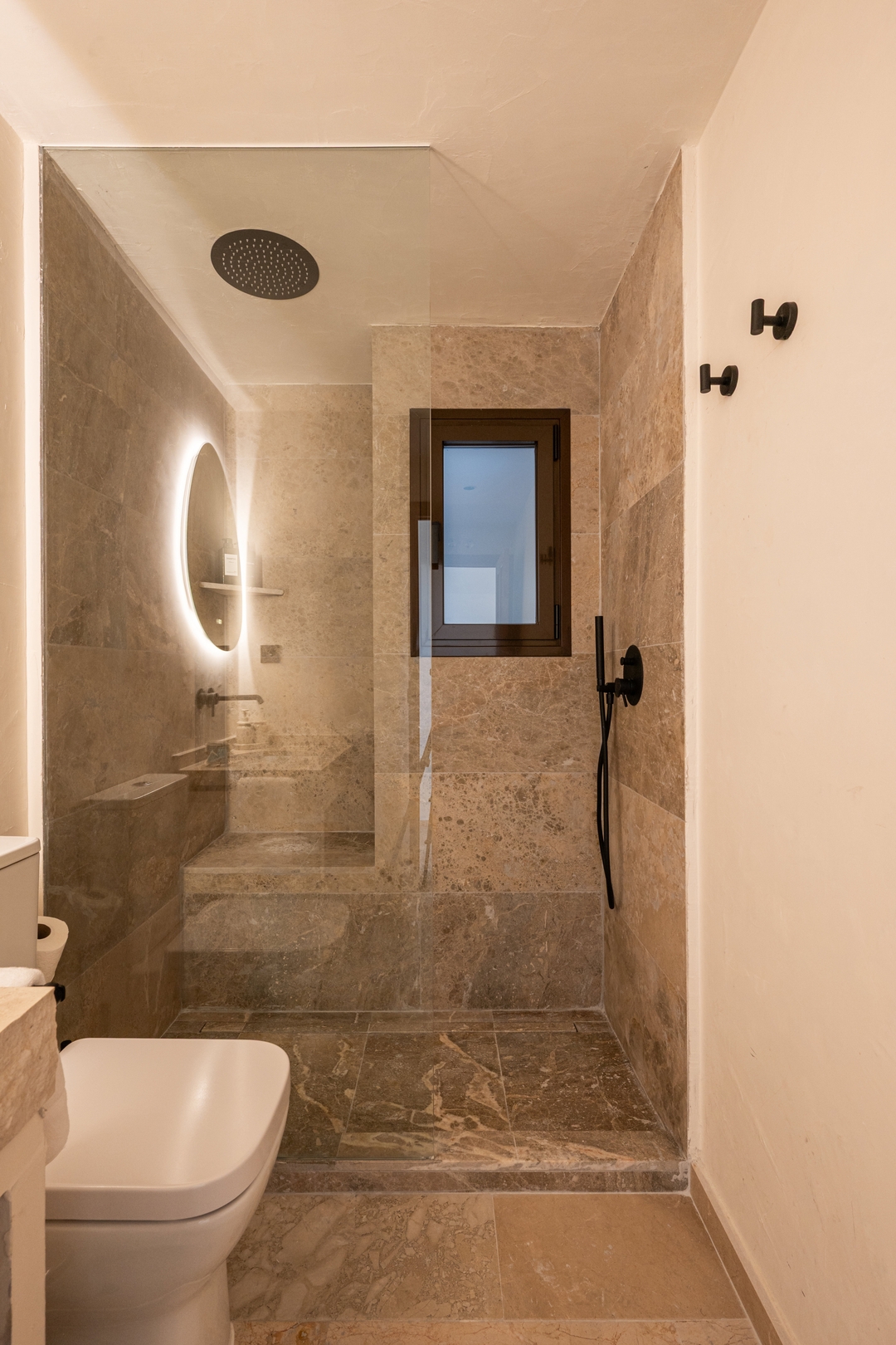 6- Netflix & Chill in Menorca 11 Templa Stays