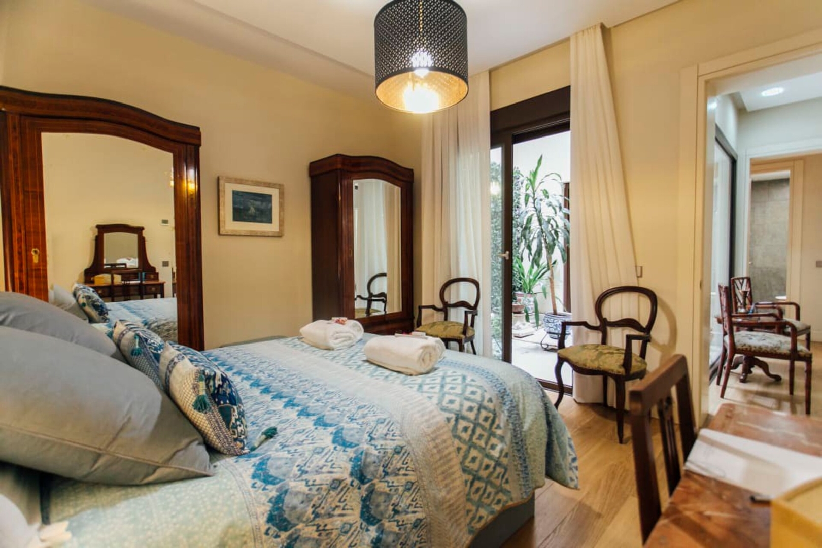 Impresionante y exclusivo patio interior 2BR. 15 Templa Stays