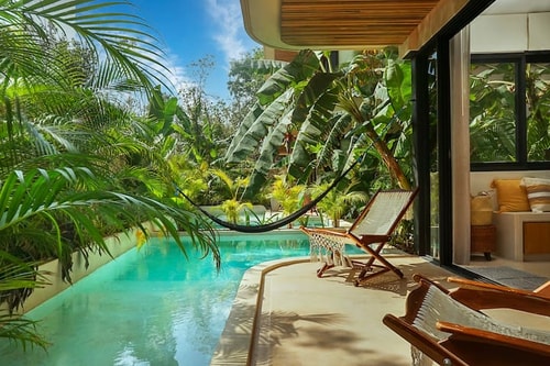 ACACIA Luxurious 2 Bedroom apartment with private pool