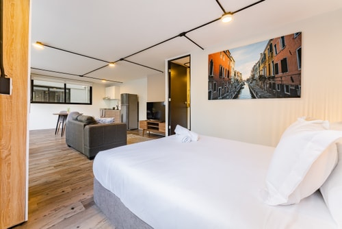 VH | Minimalist loft + washer & rooftop | Condesa | 258 23 Virtual Homes
