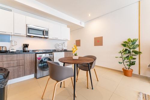 VH | Roma Loft | gym + piscina & wifi | 200 2 Virtual Homes