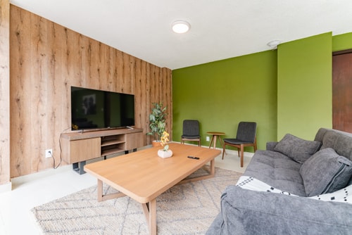 VH | Condesa Apt | Balcony + Parking | 194 0 Virtual Homes