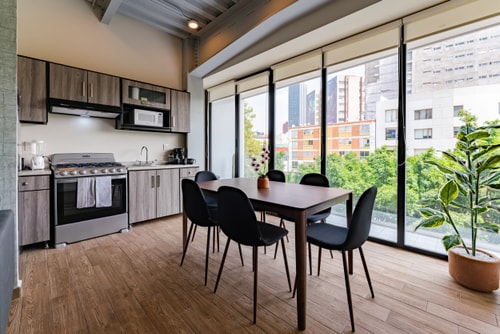 VH | Roma Nte | Stylish apt + Balcony & Gym | 299 16 Virtual Homes