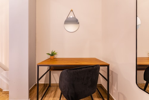 VH | Roma Nte | Stylish apt + Balcony & Gym | 299 31 Virtual Homes