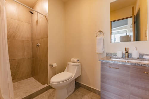 VH | Roma Nte | Stylish apt + Balcony & Gym | 299 37 Virtual Homes