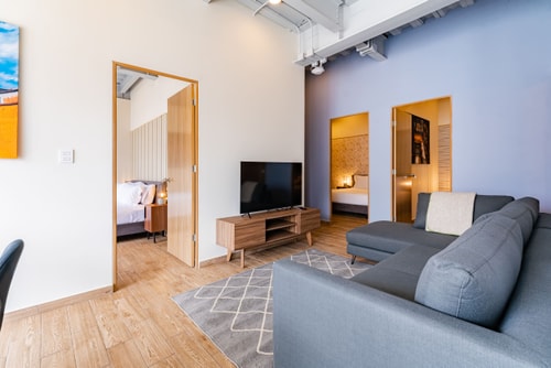 VH Roma Nte | Apt. 3br | Balcony & Laundry Room | 311 8 Virtual Homes