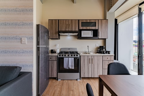 VH Roma Nte | Apt. 3br | Balcony & Laundry Room | 311 17 Virtual Homes