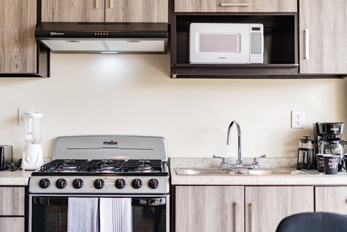 VH Roma Nte | Apt. 3br | Balcony & Laundry Room | 311 18 Virtual Homes