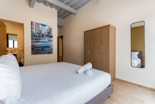 VH | Roma Nte | Private Garden House + Gym | 161 39 Virtual Homes