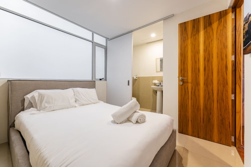 VH | Polanco 3BR Apt | Laundry Room + Gym | 226 34 Virtual Homes