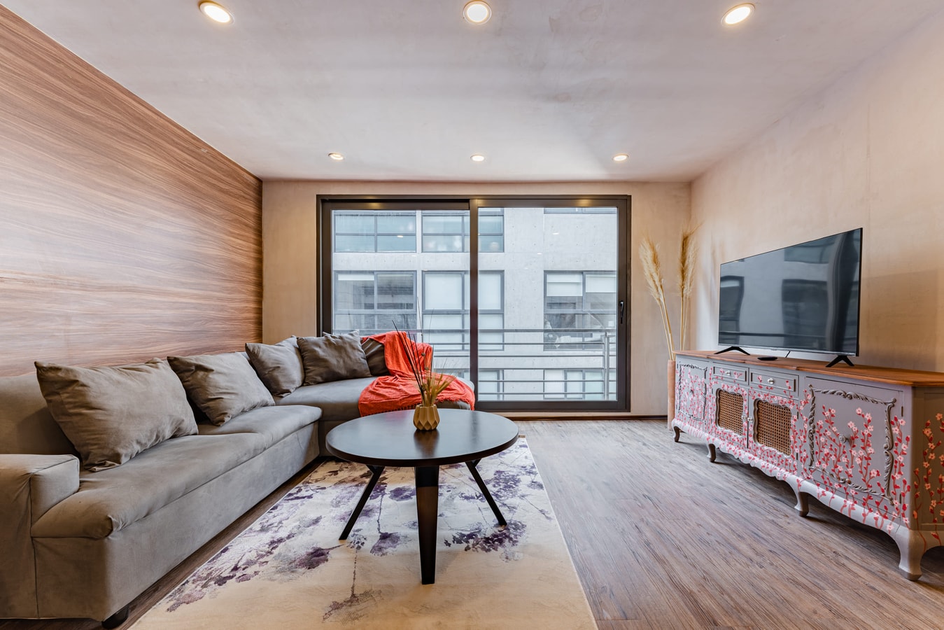 VH | Polanco | Balcony + Parking | 107 Virtual Homes