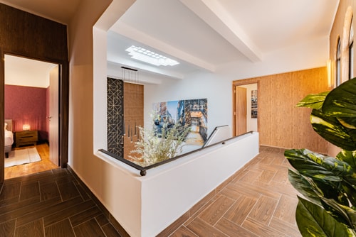 VH | Great Roma House | Rooftop & Gym | 236 29 Virtual Homes