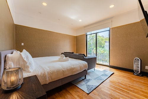 VH | Great Roma House | Rooftop & Gym | 236 42 Virtual Homes