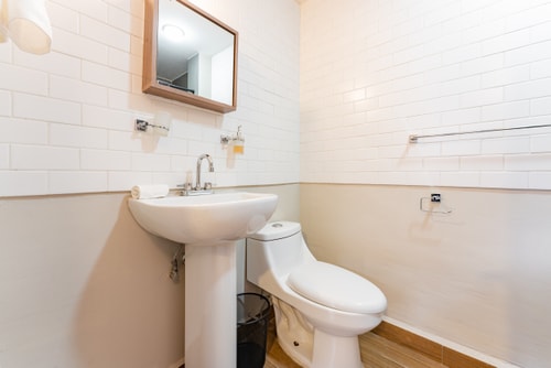 VH | Reforma Full House | Gym + Laundry Room + Rooftop | 176 23 Virtual Homes