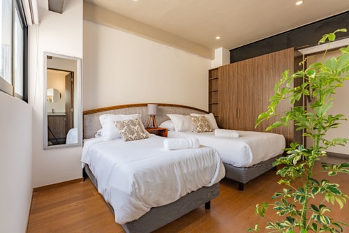 VH | Flat comfy beds + smart TV + wifi | 89 2 Virtual Homes