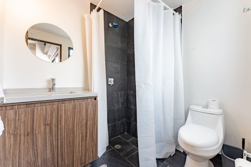 VH | Flat comfy beds + smart TV + wifi | 89 34 Virtual Homes