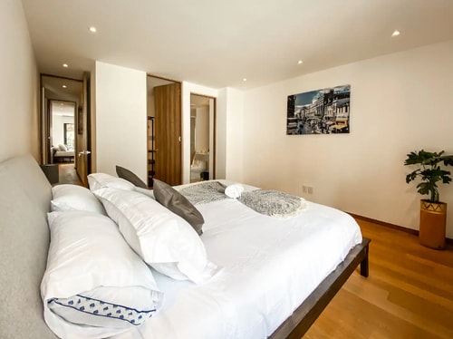 VH | Spacious Apt 4BR + gym + wifi | Polanco | 99 17 Virtual Homes