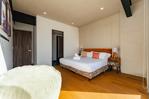 VH | Flat comfy beds + smart TV + wifi | 89 25 Virtual Homes