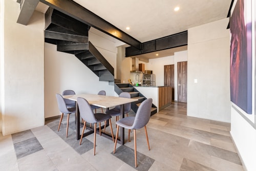 VH | Flat comfy beds + smart TV + wifi | 89 6 Virtual Homes