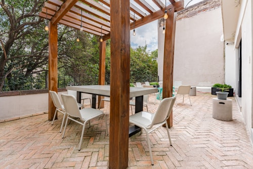 VH | Reforma | Suite + Outdoor Spaces & Gym | 191 8 Virtual Homes
