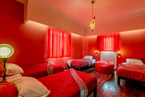 VH | Pink Hoouse Condesa | 18 pax | 17 21 Virtual Homes