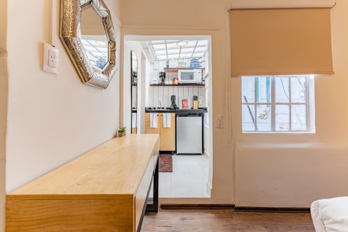 VH | Condesa | Loft smart design + wifi | 4 4 Virtual Homes